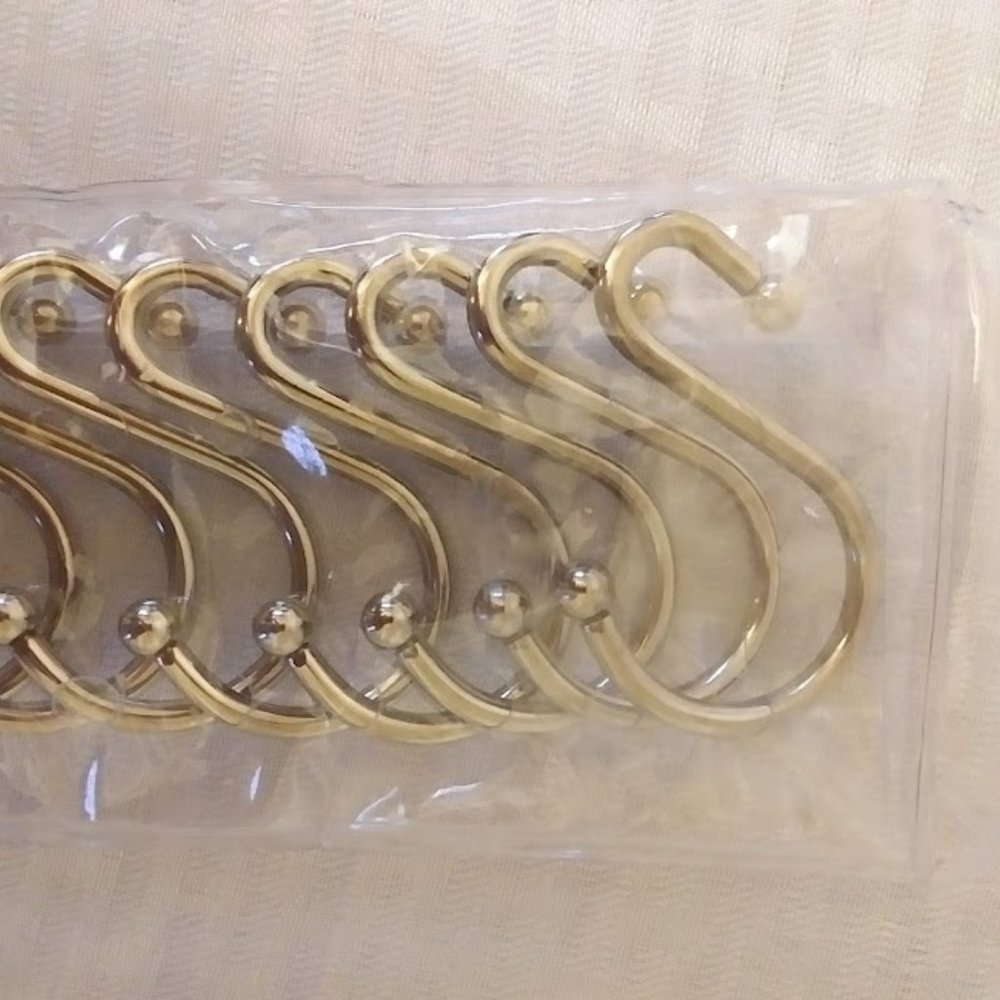 Silver Shower/Curtain hooks/rings - Picture 4 of 4